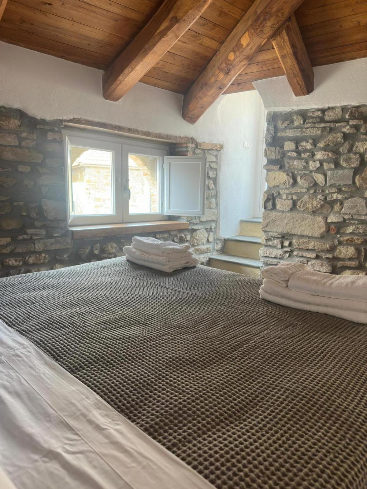 Bed and Breakfast La Mansarda Castellabate Exterior foto