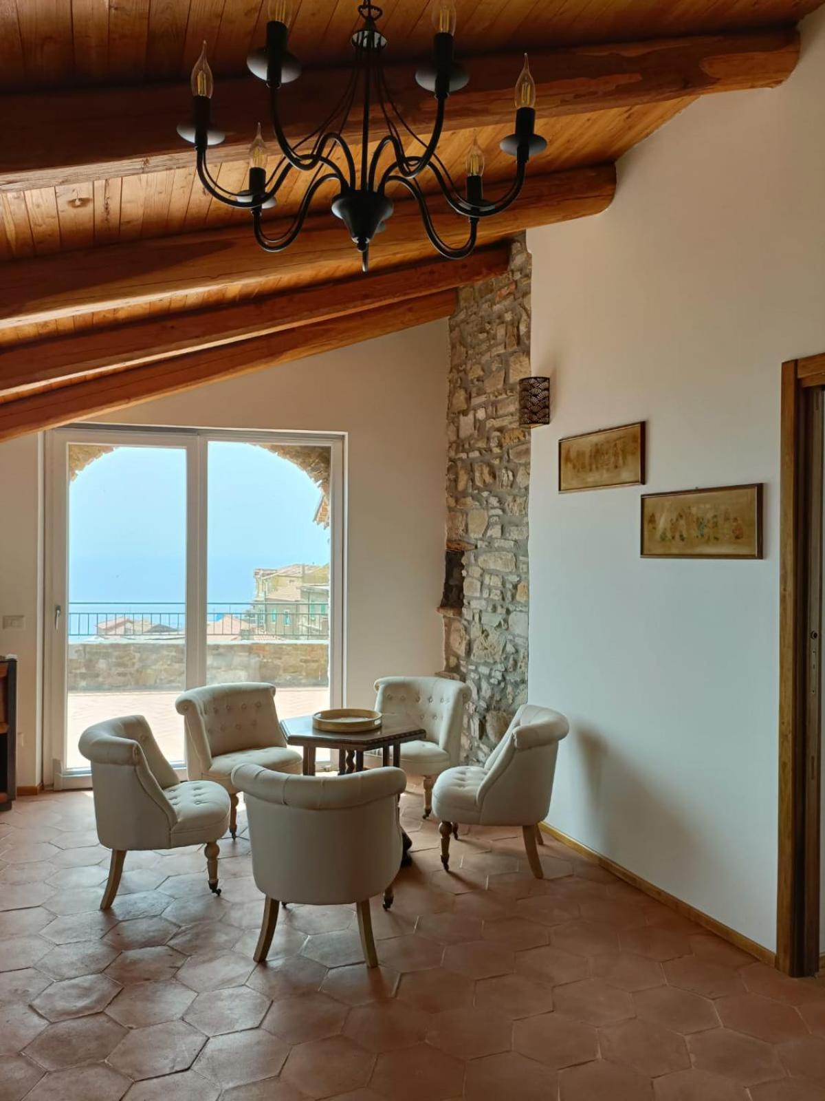 Bed and Breakfast La Mansarda Castellabate Exterior foto