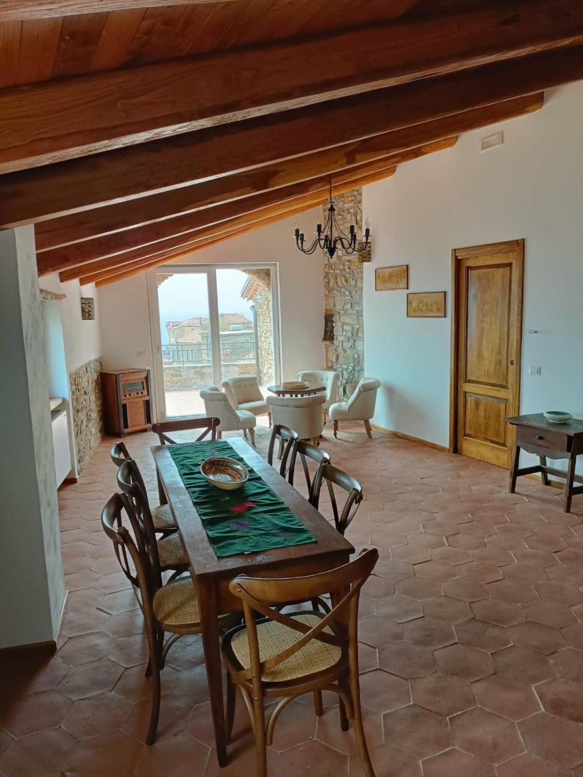 Bed and Breakfast La Mansarda Castellabate Exterior foto